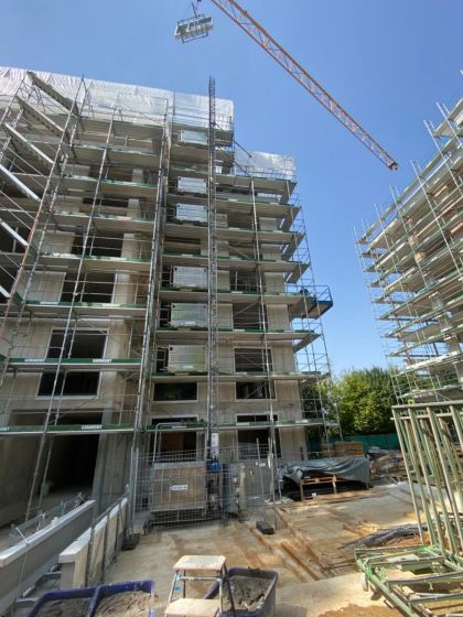 Cham, Zug  / Baustellenaufzug MBC 1000 - mieten 