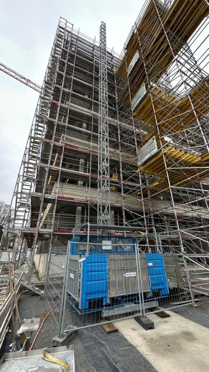 Winterthur / Gerüstlift MBC 2000 - mieten 