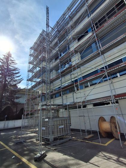 Dietikon, Zürich / Kombiaufzug MBC 1000 - mieten