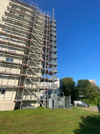 Dietlikon, Zürich / Kombilift MBC 1000 - mieten