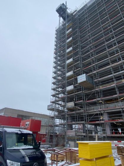 Muttenz, Basel / Transportbühne MBC 2300 - mieten